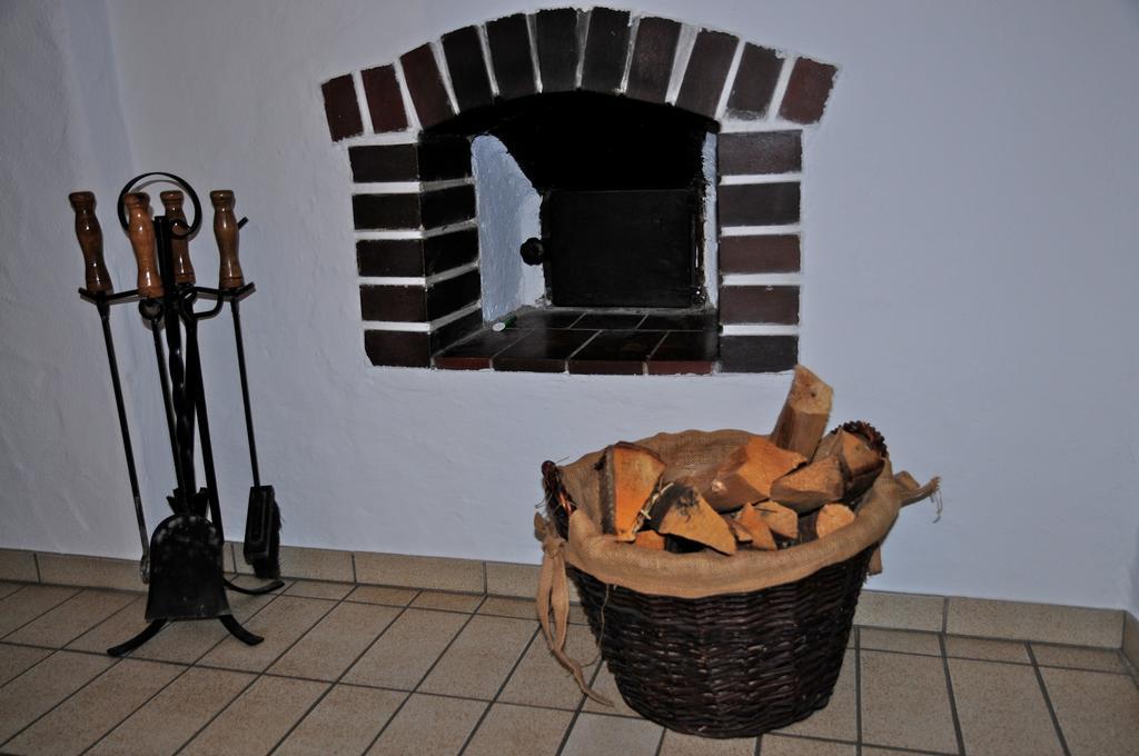 Holzschnitzers Appartements Ehrwald Extérieur photo