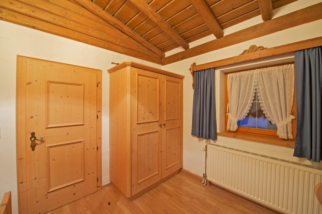 Holzschnitzers Appartements Ehrwald Extérieur photo
