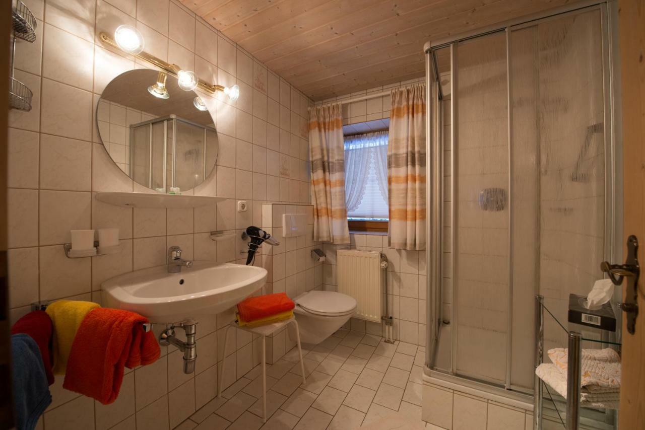 Holzschnitzers Appartements Ehrwald Extérieur photo