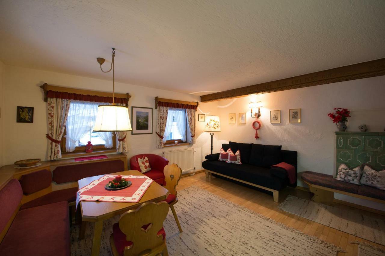 Holzschnitzers Appartements Ehrwald Extérieur photo